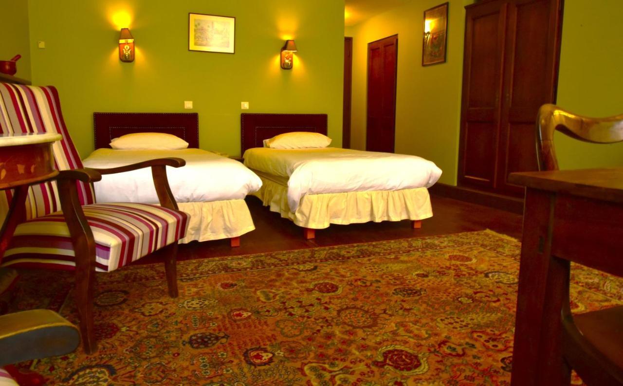 Logis Hotel Le Boudoir เบลเวส ภายนอก รูปภาพ