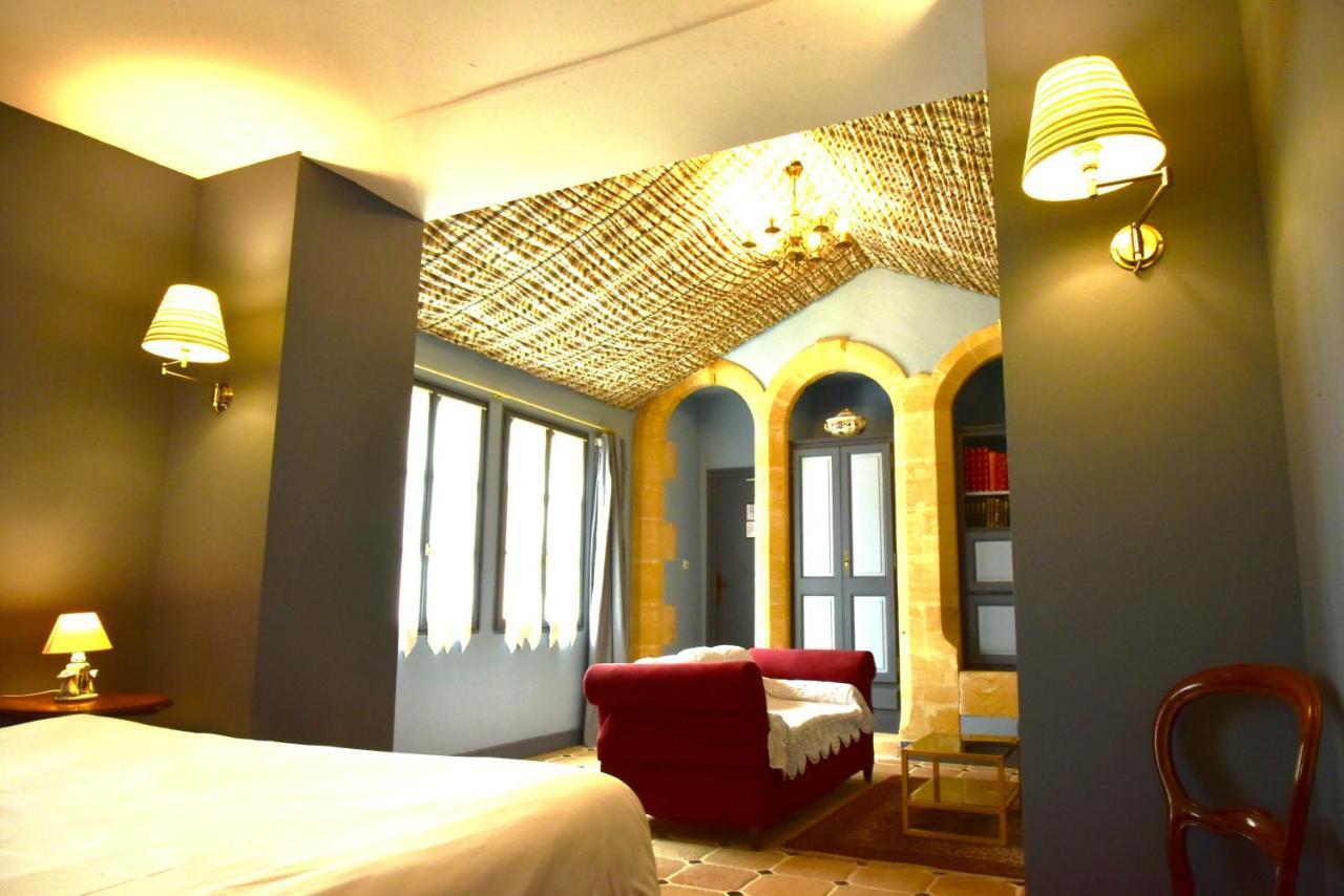 Logis Hotel Le Boudoir เบลเวส ภายนอก รูปภาพ