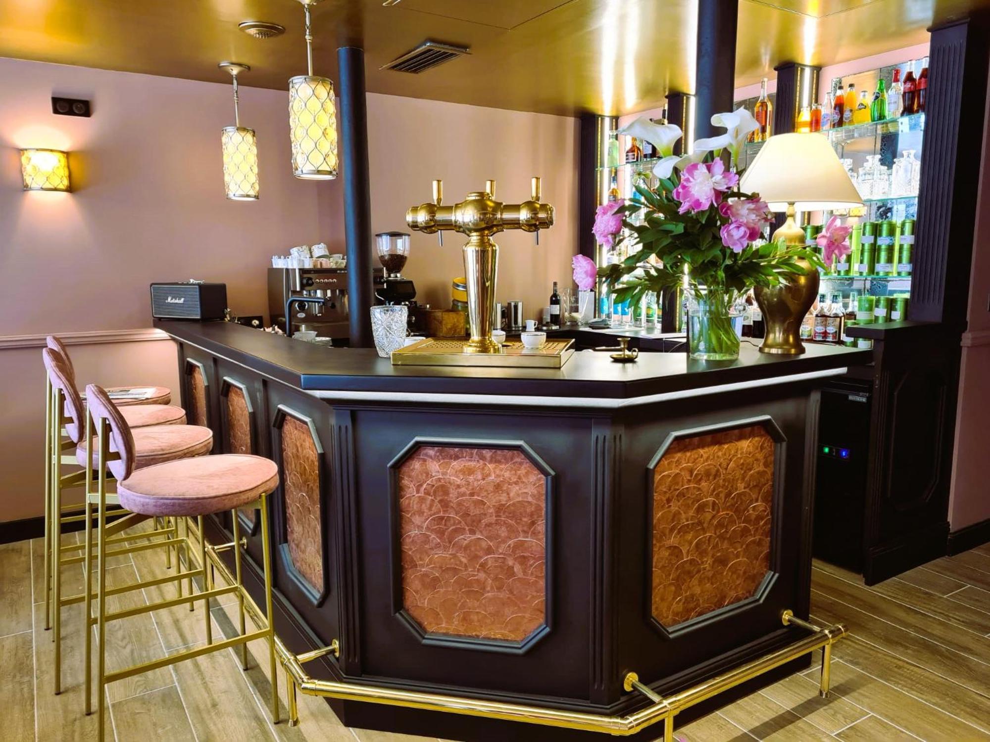 Logis Hotel Le Boudoir เบลเวส ภายนอก รูปภาพ